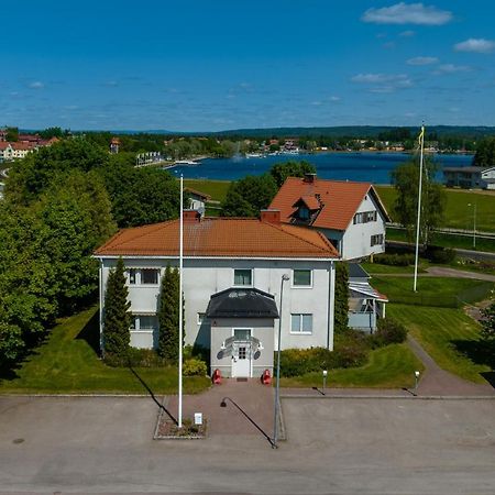 Vandrarhemmet Stranden Mora Esterno foto